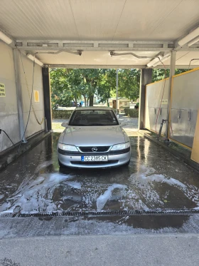Обява за продажба на Opel Vectra 1.6 MONO ~1 100 лв. - изображение 1