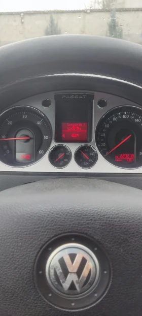 VW Passat - 3936 € / 7698.15 лв. - 34948076 4