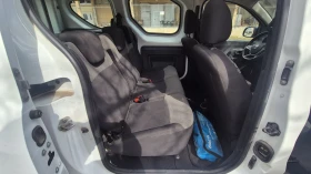 Dacia Dokker 1.6 бензин/газ товаро-пътническа, снимка 8 - Автомобили и джипове - 53606011