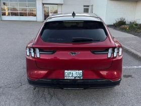 Ford Mustang Mach-E * Premium * CARFAX * БЕЗ ПЪРВОНАЧАЛНА ВНОСКА | Auto.bg — изображение 4