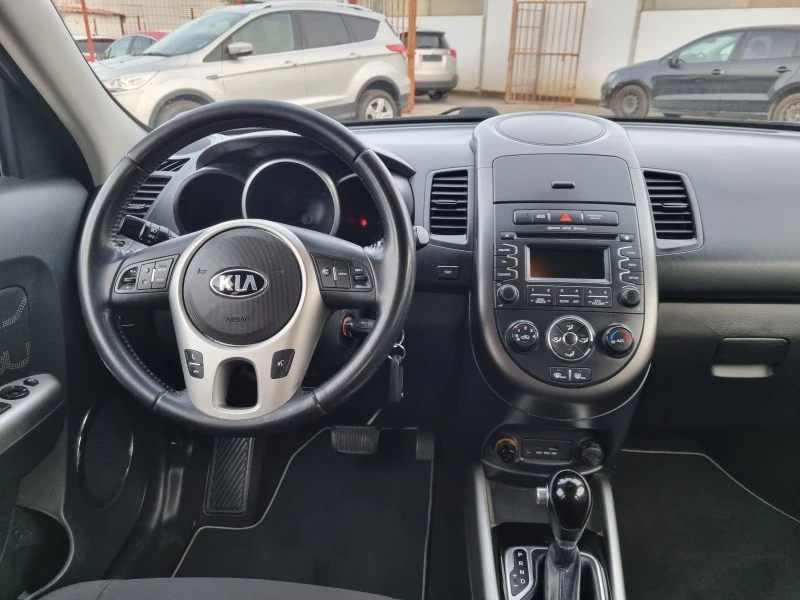 Kia Soul 1.6Бензин/130кс/Евро5/Автоматик/, снимка 13 - Автомобили и джипове - 44701340