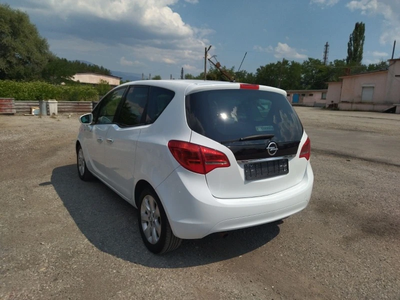 Opel Meriva, снимка 6 - Автомобили и джипове - 47895697