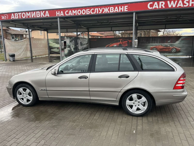 Mercedes-Benz 220, снимка 6 - Автомобили и джипове - 47424940