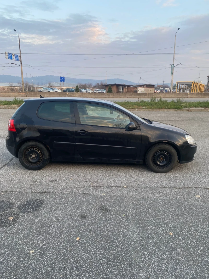 VW Golf 2.0TDI , снимка 4 - Автомобили и джипове - 48143517