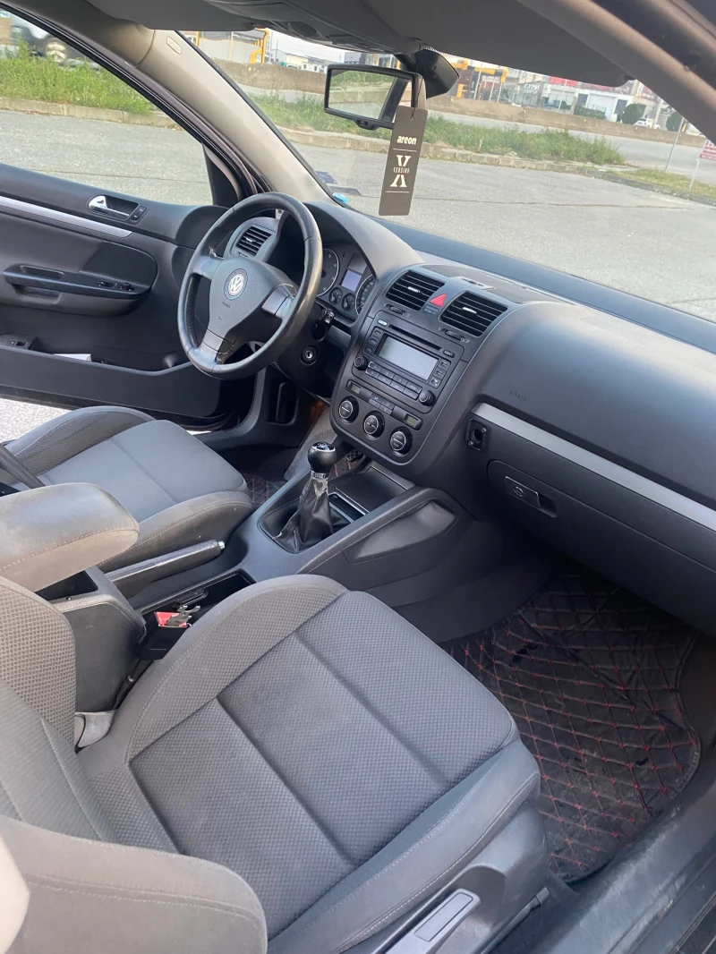 VW Golf 2.0TDI , снимка 13 - Автомобили и джипове - 48143517