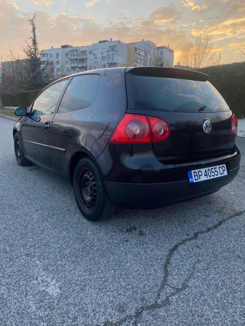 VW Golf 2.0TDI , снимка 7 - Автомобили и джипове - 48143517