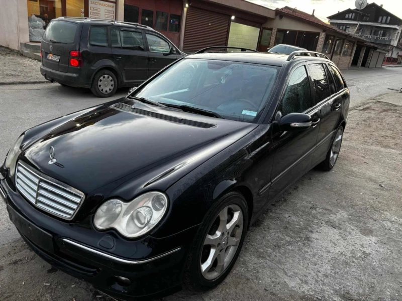 Mercedes-Benz C 320 OM642 224коня 7G face на части, снимка 1 - Автомобили и джипове - 48958038