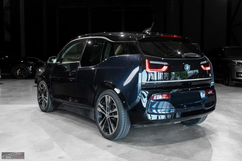 BMW i3 S/184HP/COMFORT/ADAPIVE/КОЖА/PANO/CAM/157D, снимка 3 - Автомобили и джипове - 51213854