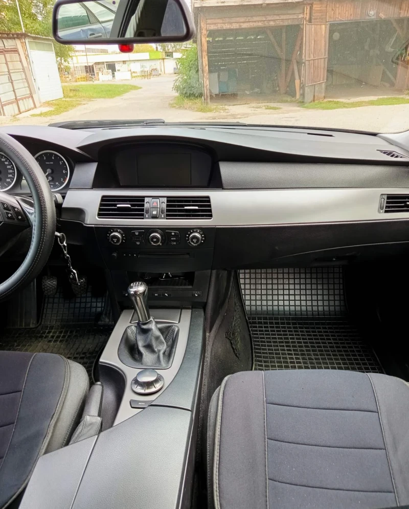 BMW 520, снимка 5 - Автомобили и джипове - 52255174