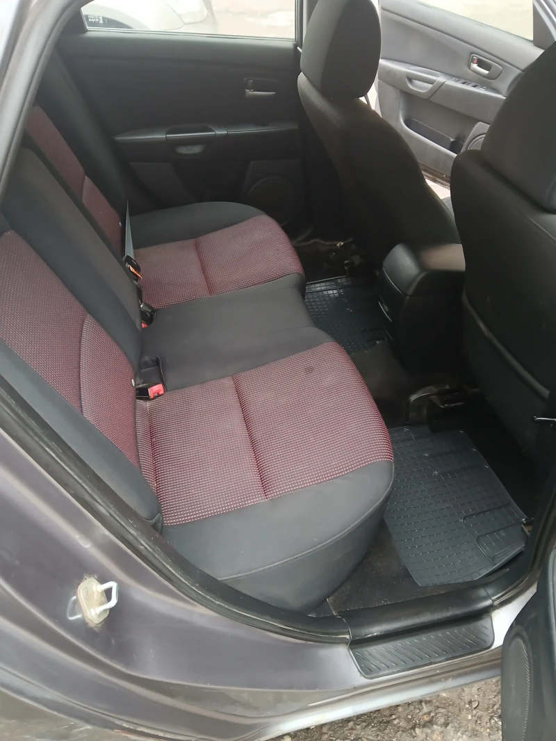 Mazda 3, снимка 9 - Автомобили и джипове - 52575085