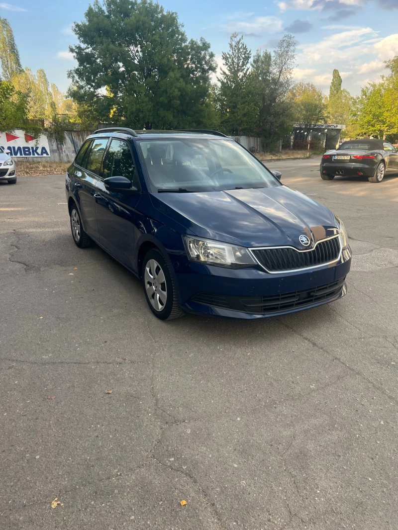 Skoda Fabia 1.2, снимка 2 - Автомобили и джипове - 52616194