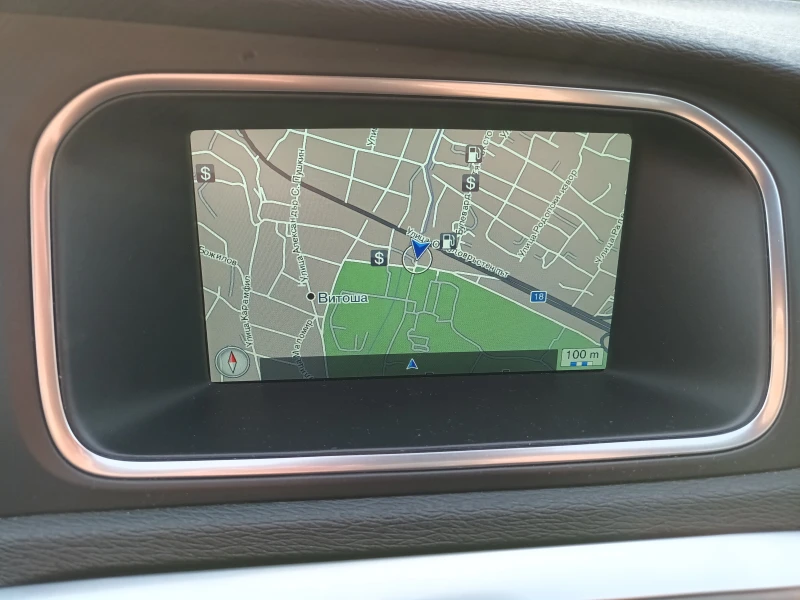 Volvo V40 R-DESIGN/D4/АВТОМАТ, снимка 12 - Автомобили и джипове - 52836542