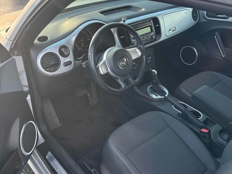 VW Beetle * 2dr Cpe Auto * CARFAX * ЦЕНА ДО БГ, снимка 7 - Автомобили и джипове - 52863770