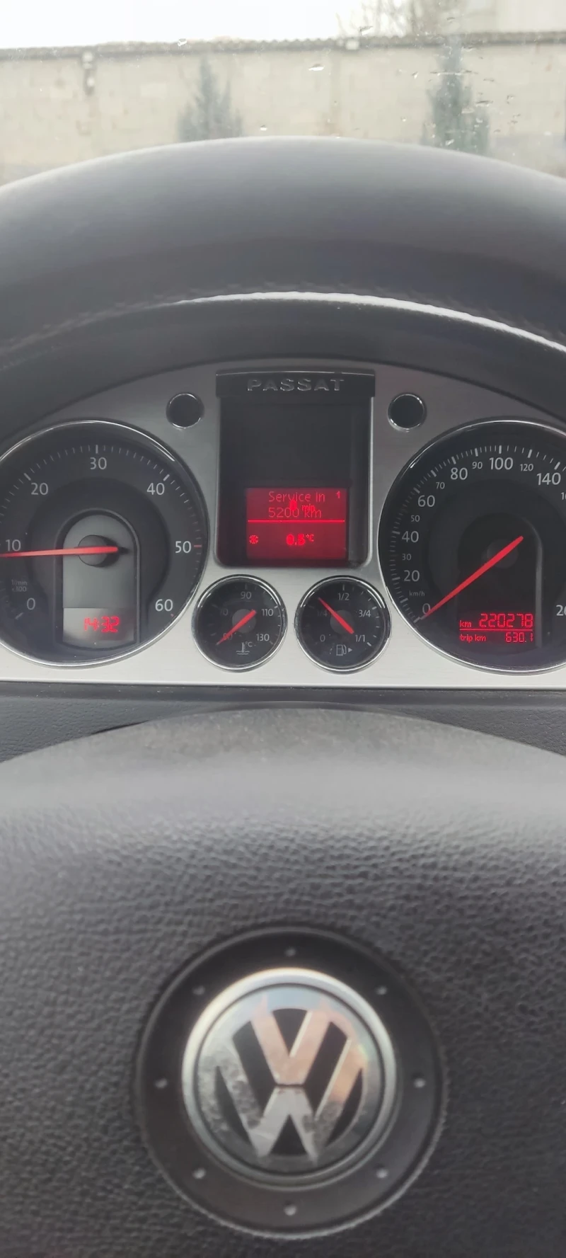 VW Passat, снимка 4 - Автомобили и джипове - 53063839