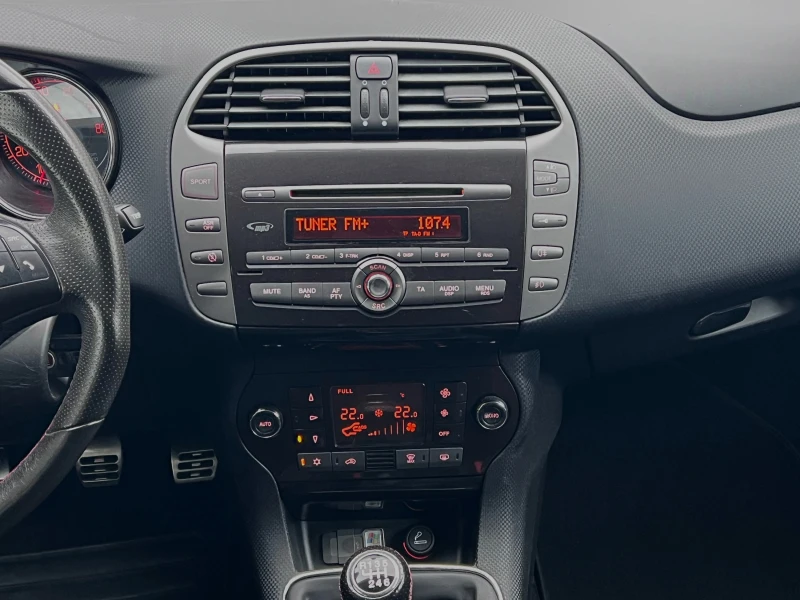Fiat Bravo 1.4Turbo Бензин Sport ПРОЧЕТИ ОПИСАНИЕТО, снимка 9 - Автомобили и джипове - 53233155