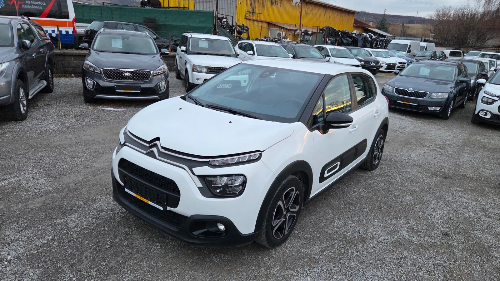 Citroen C3 1.2i SHINE+ EUR.6, снимка 1