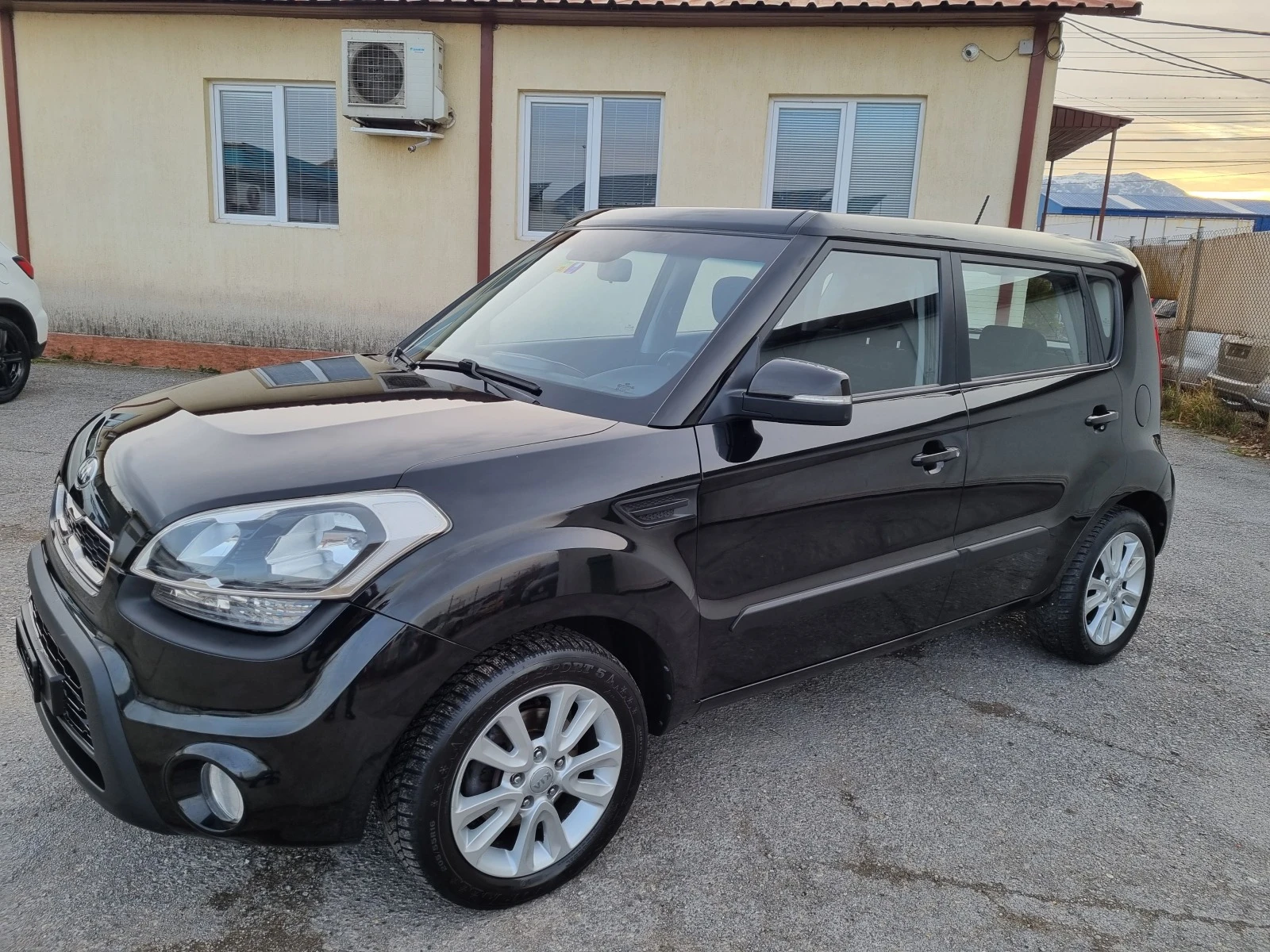 Kia Soul 1.6Бензин/130кс/Евро5/Автоматик/ - изображение 6