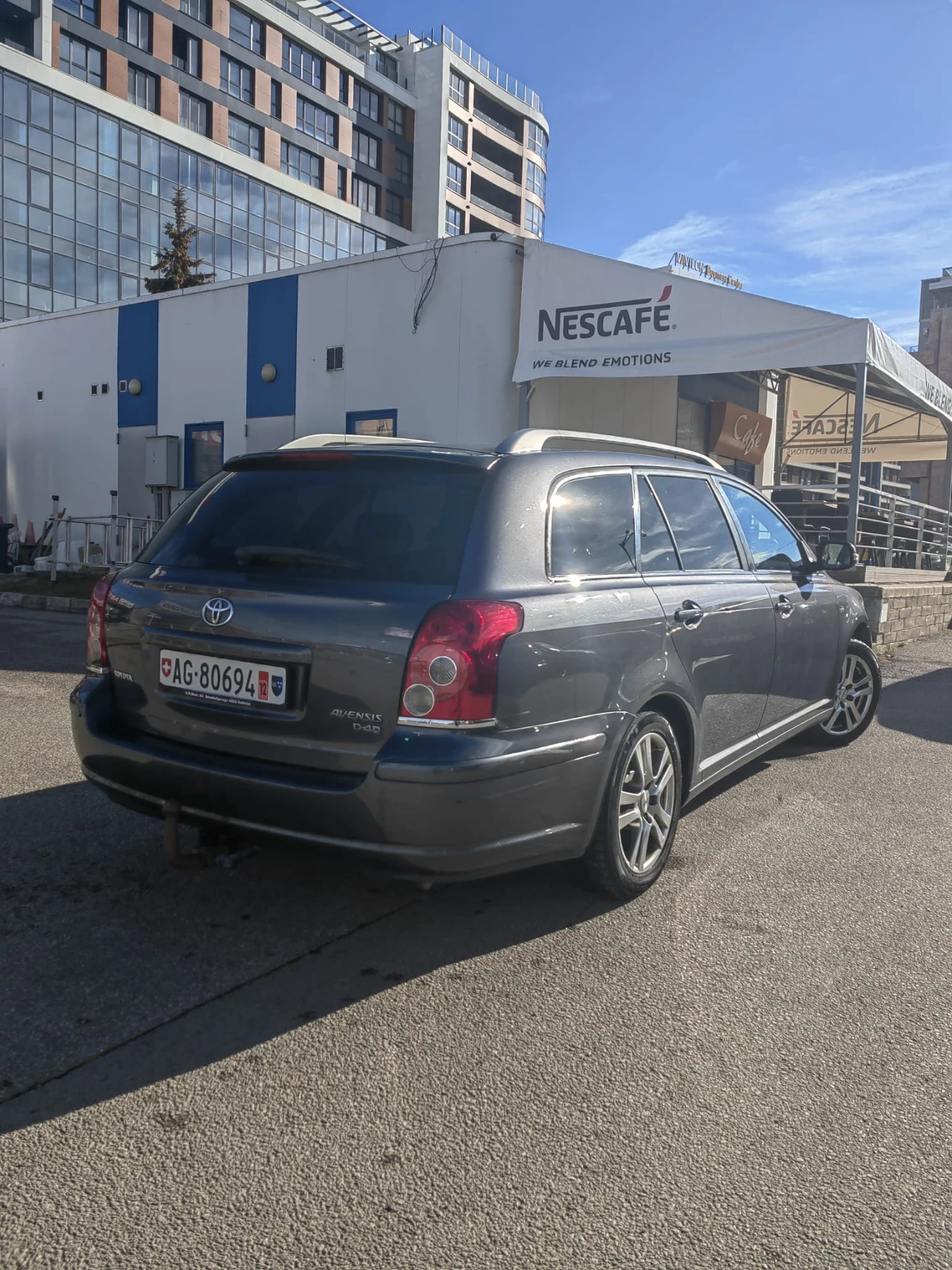 Toyota Avensis 2.2 177к.с  - изображение 7