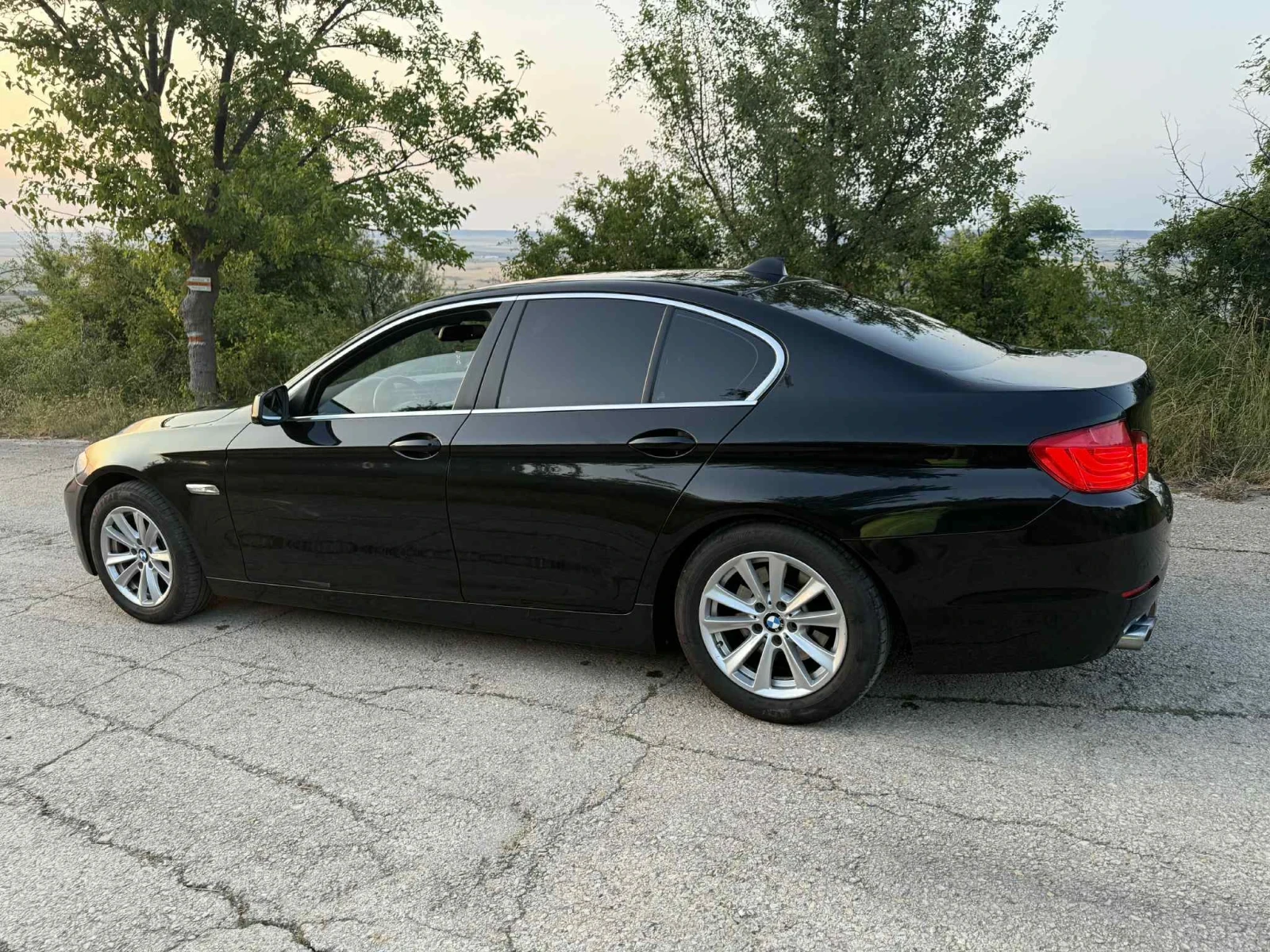 BMW 525  - изображение 8