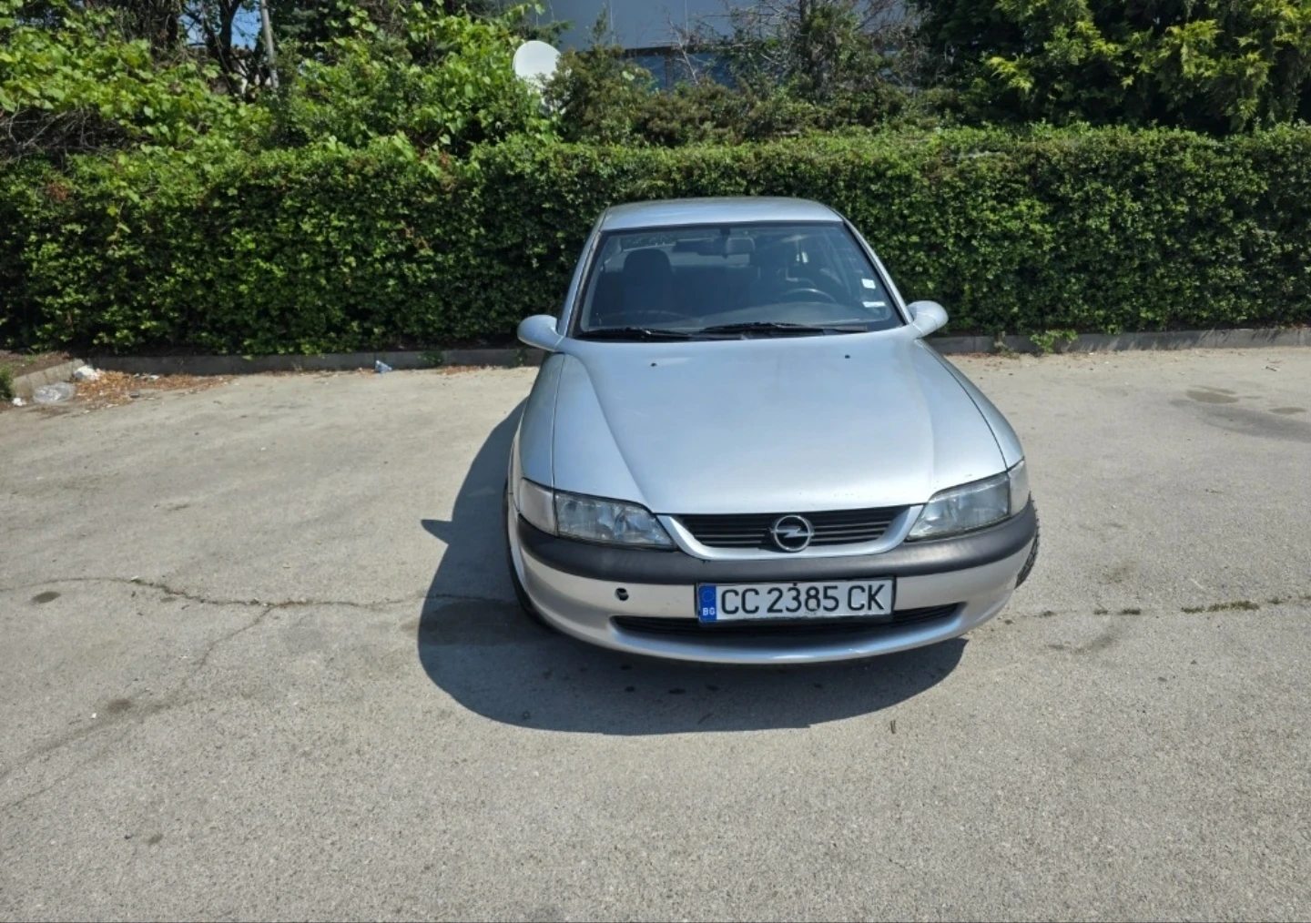 Opel Vectra 1.6 MONO - изображение 9