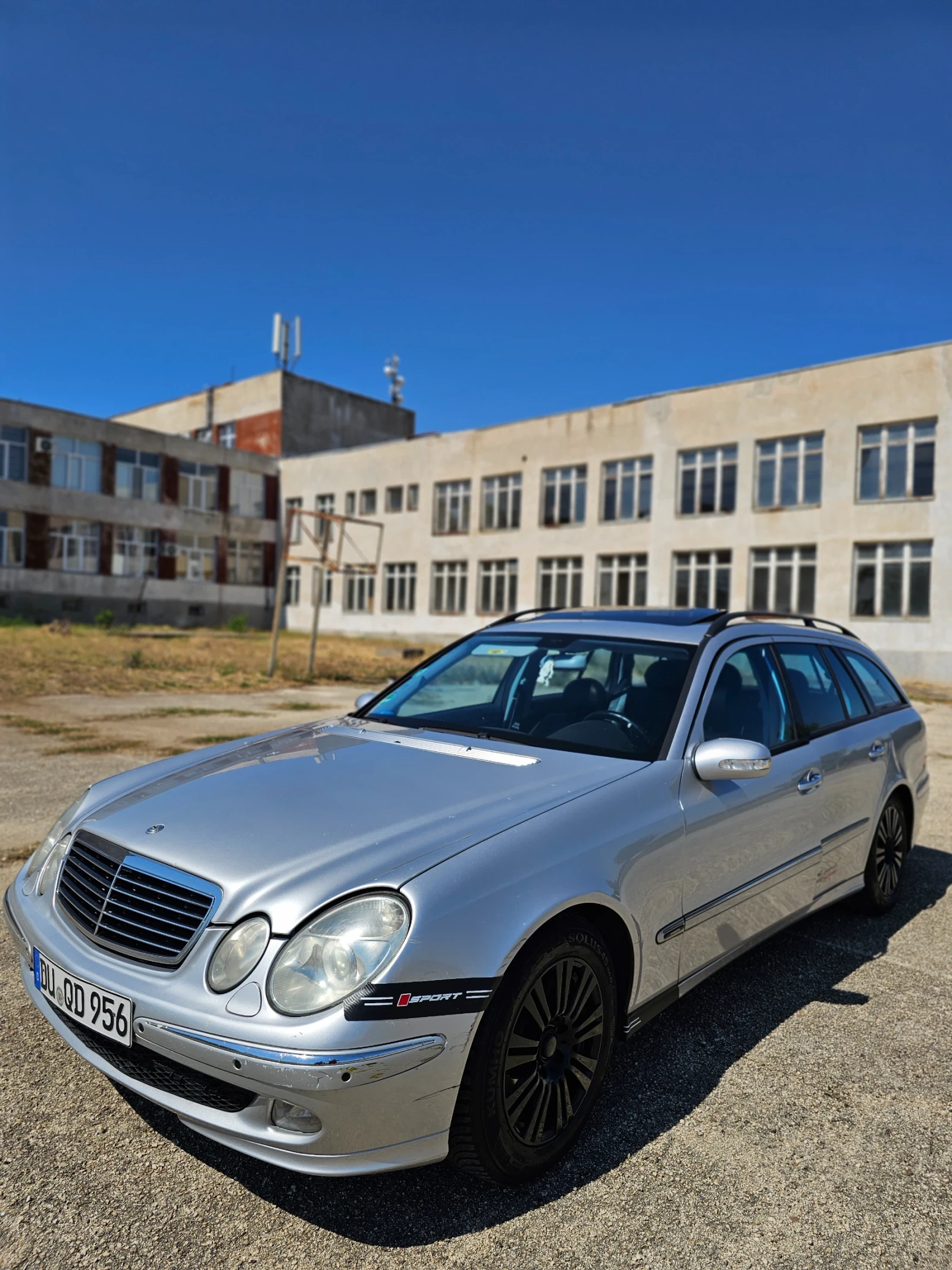 Mercedes-Benz E 320 FULL PANO/HARMAN/CRUISE - изображение 9