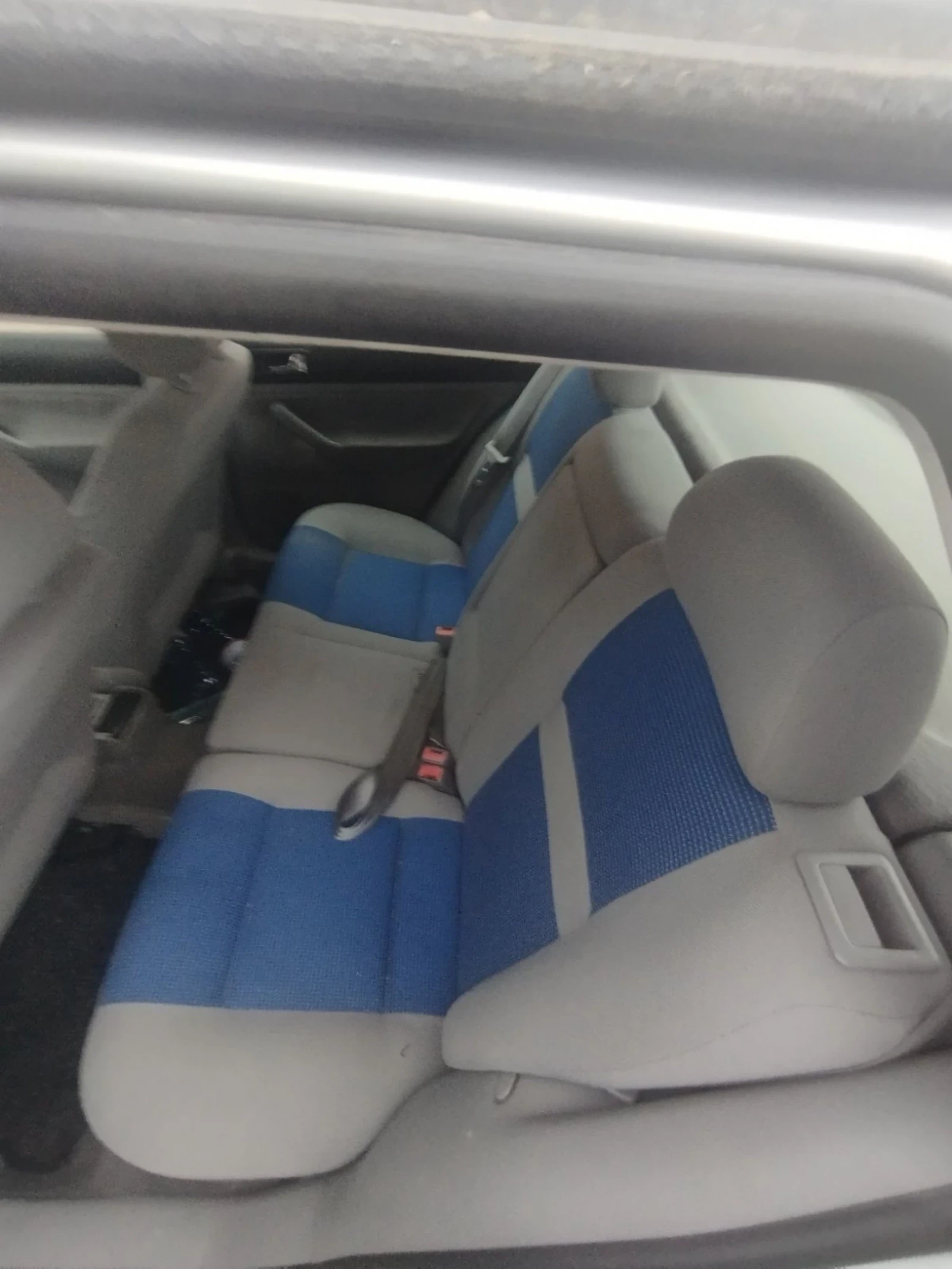 VW Golf 1.6 бензин автоматик - изображение 7