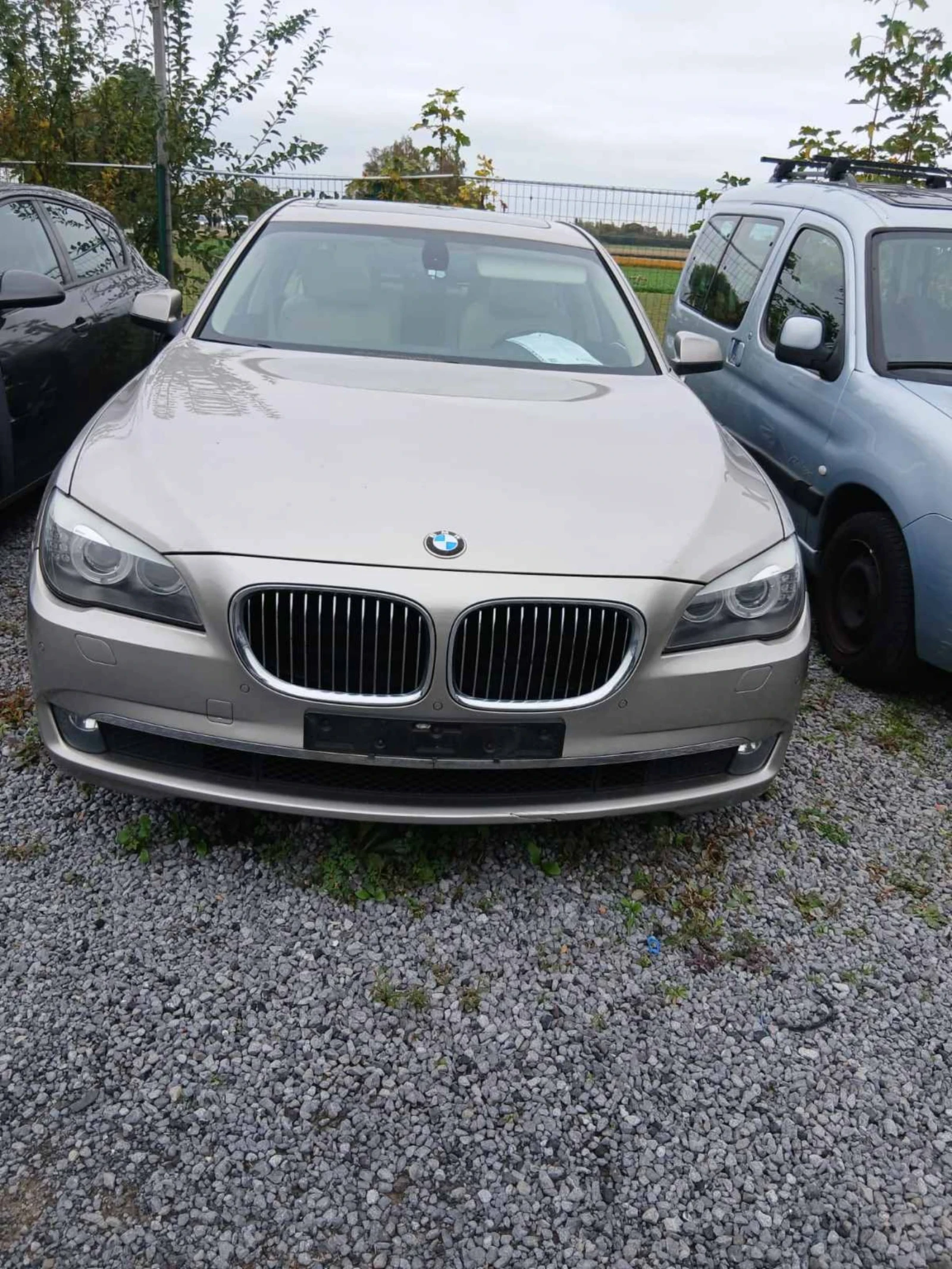 BMW 730  - изображение 2