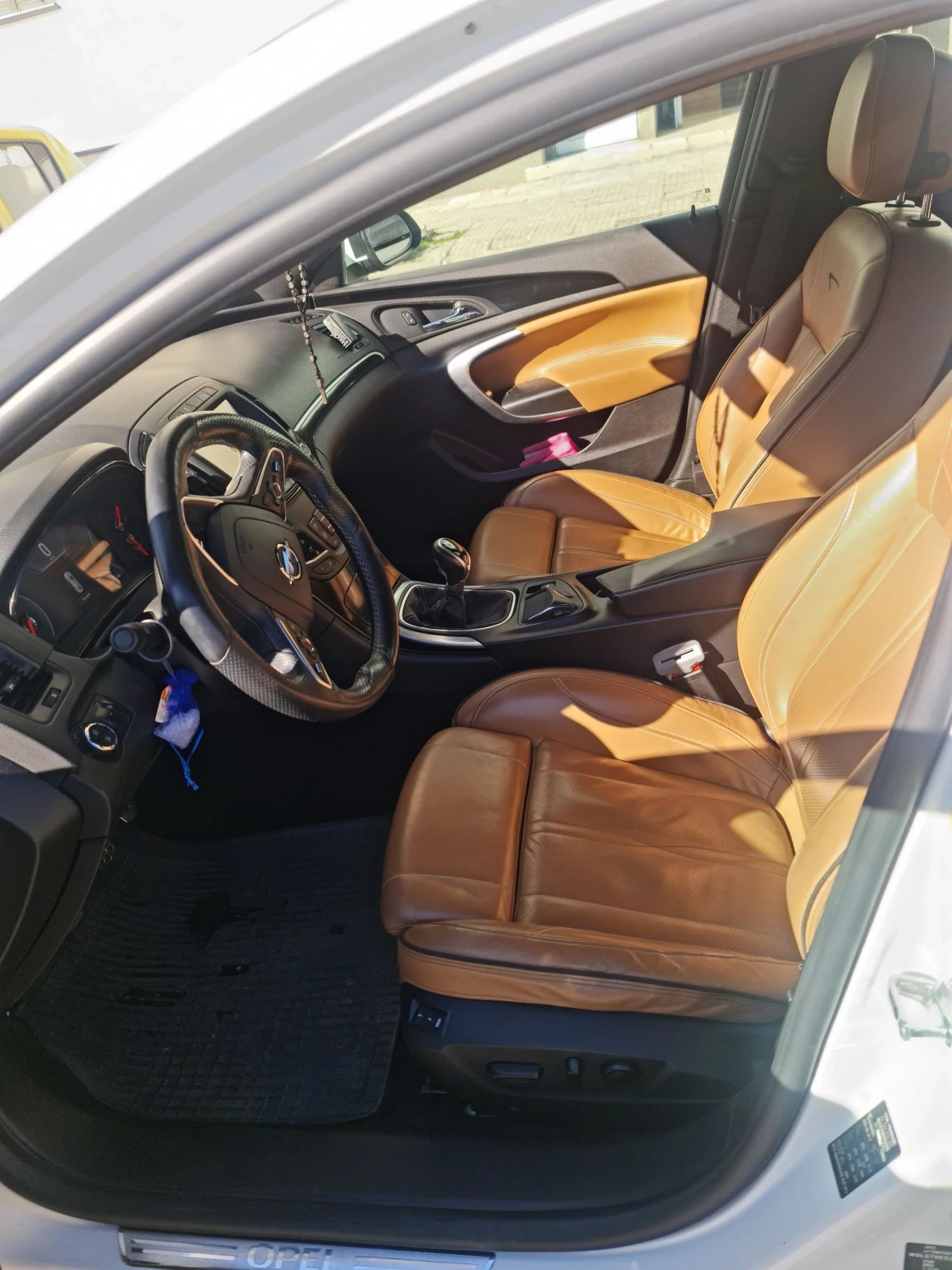 Opel Insignia  - изображение 7