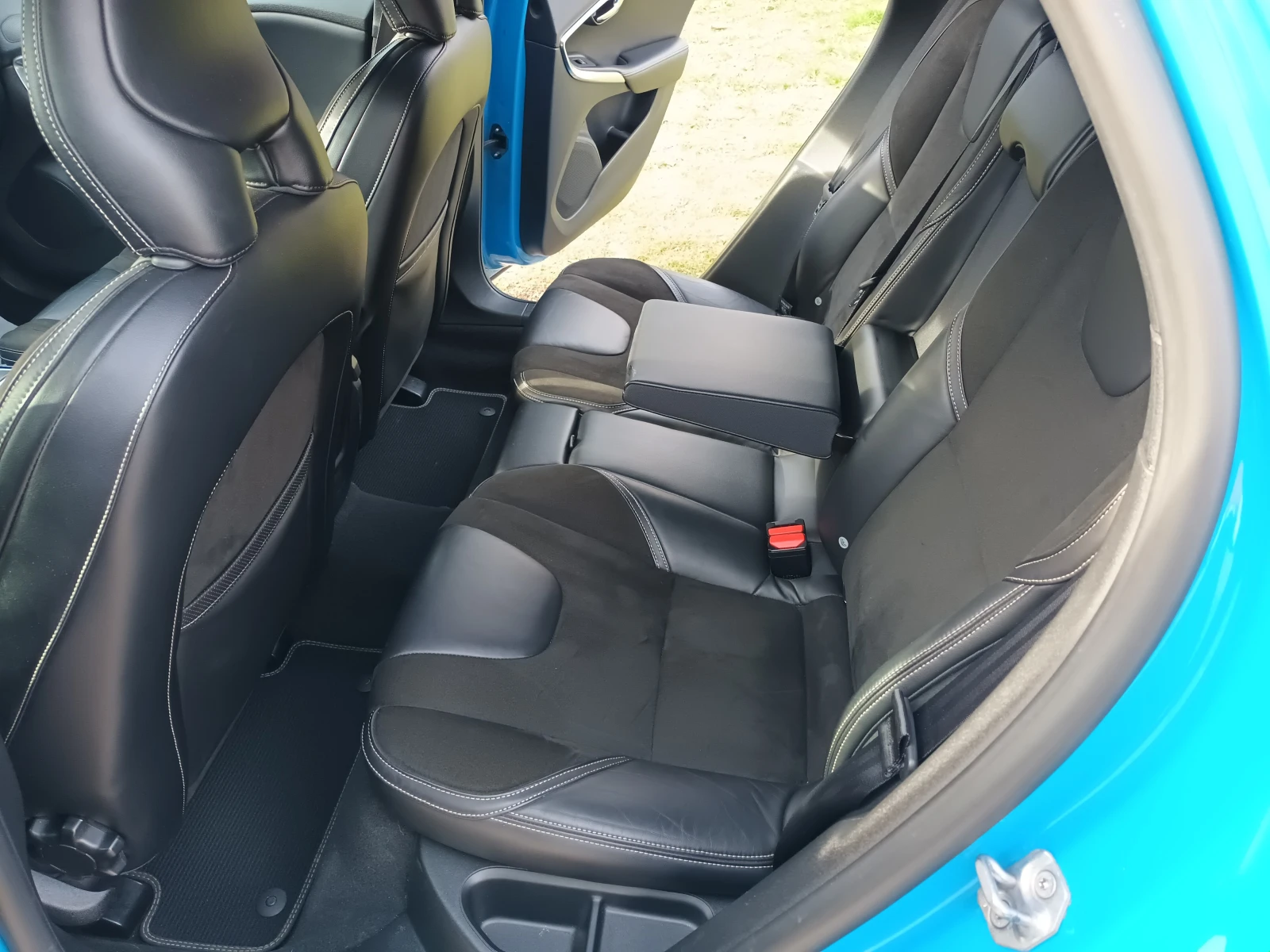 Volvo V40 R-DESIGN/D4/������� | Mobile.bg � ����������� 9