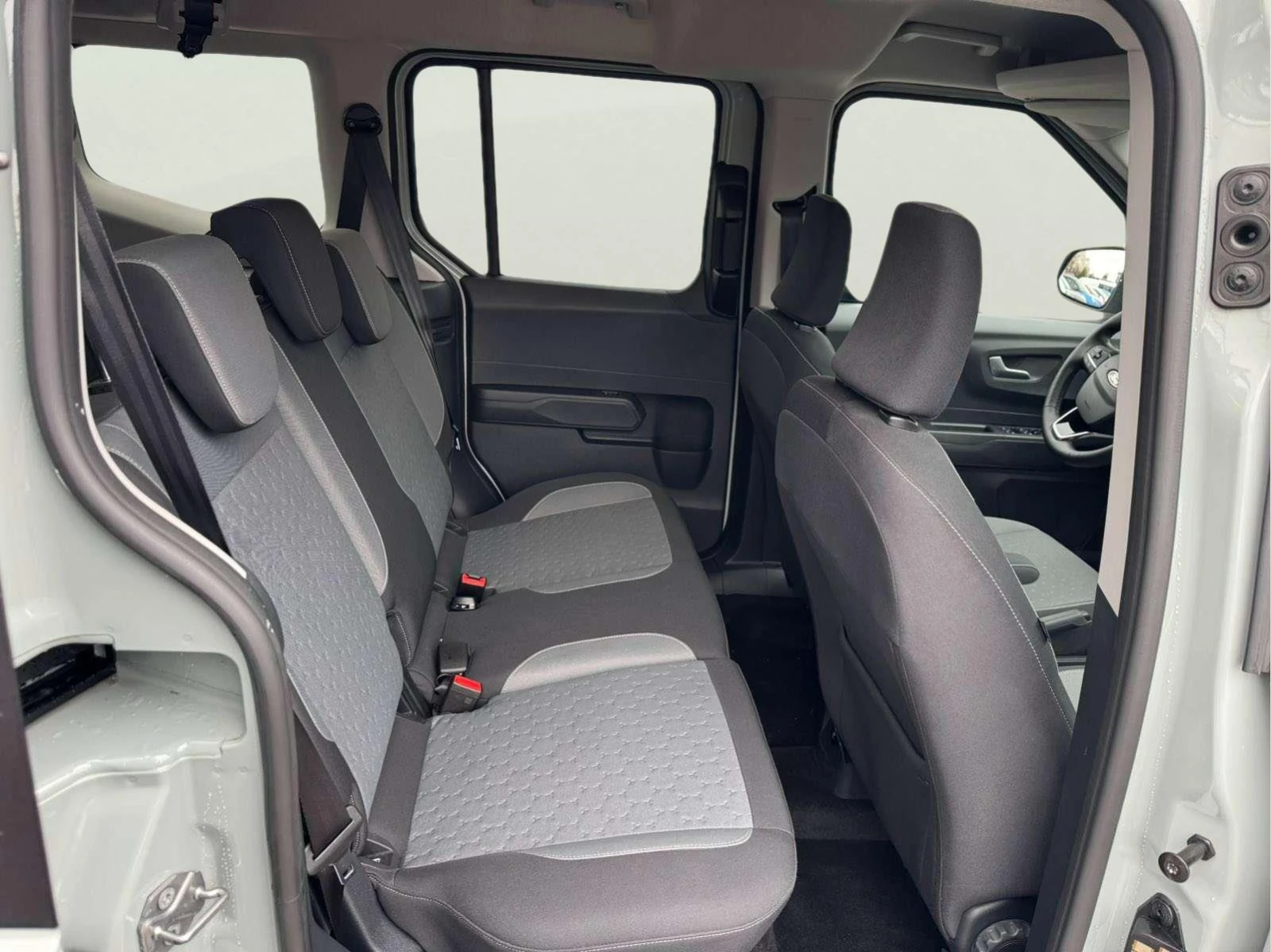 Ford Courier 1.0 EcoBoost - изображение 10