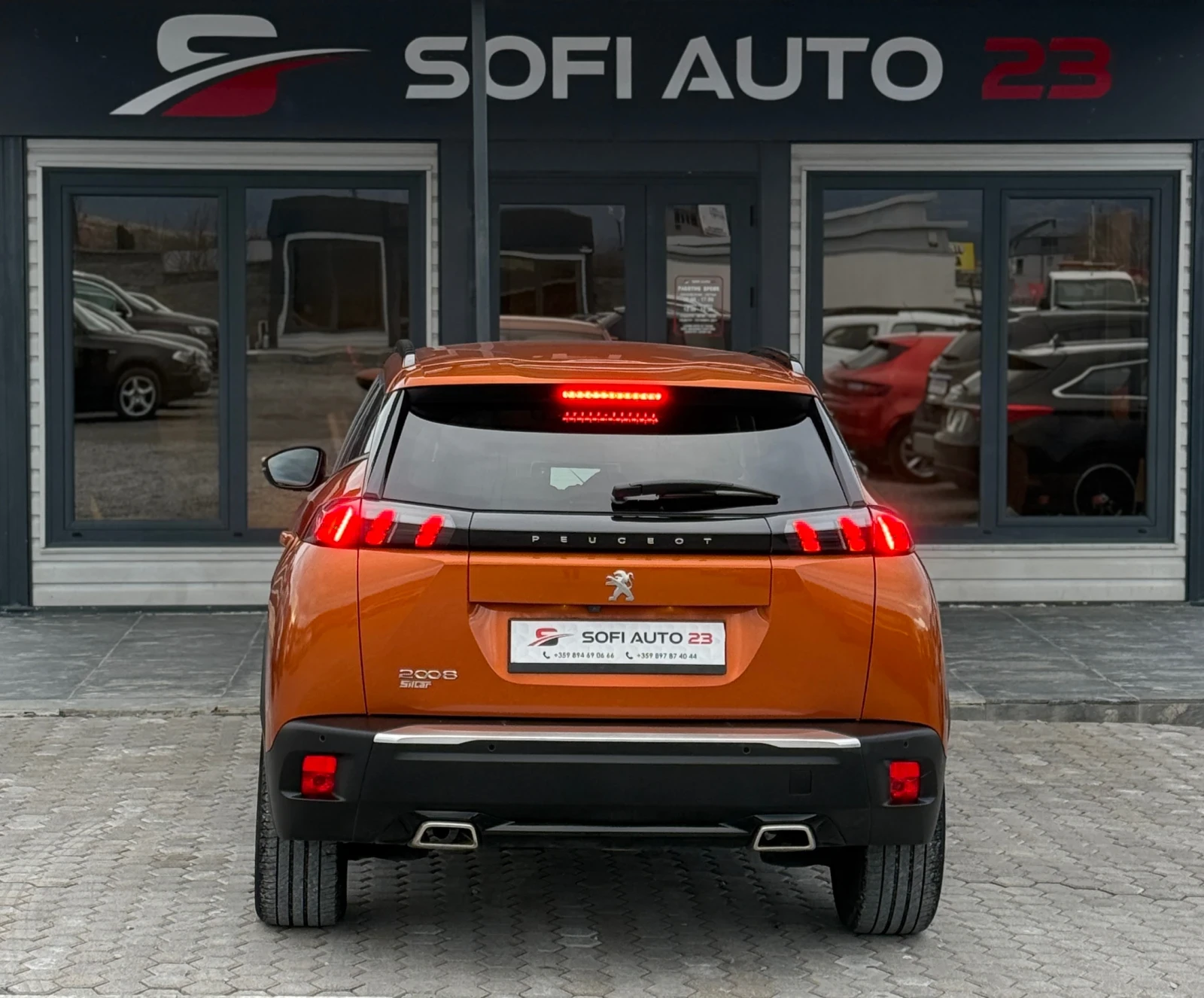 Peugeot 2008 1.2 i FULL SERVICE HISTORY IN PEUGEOT - изображение 6