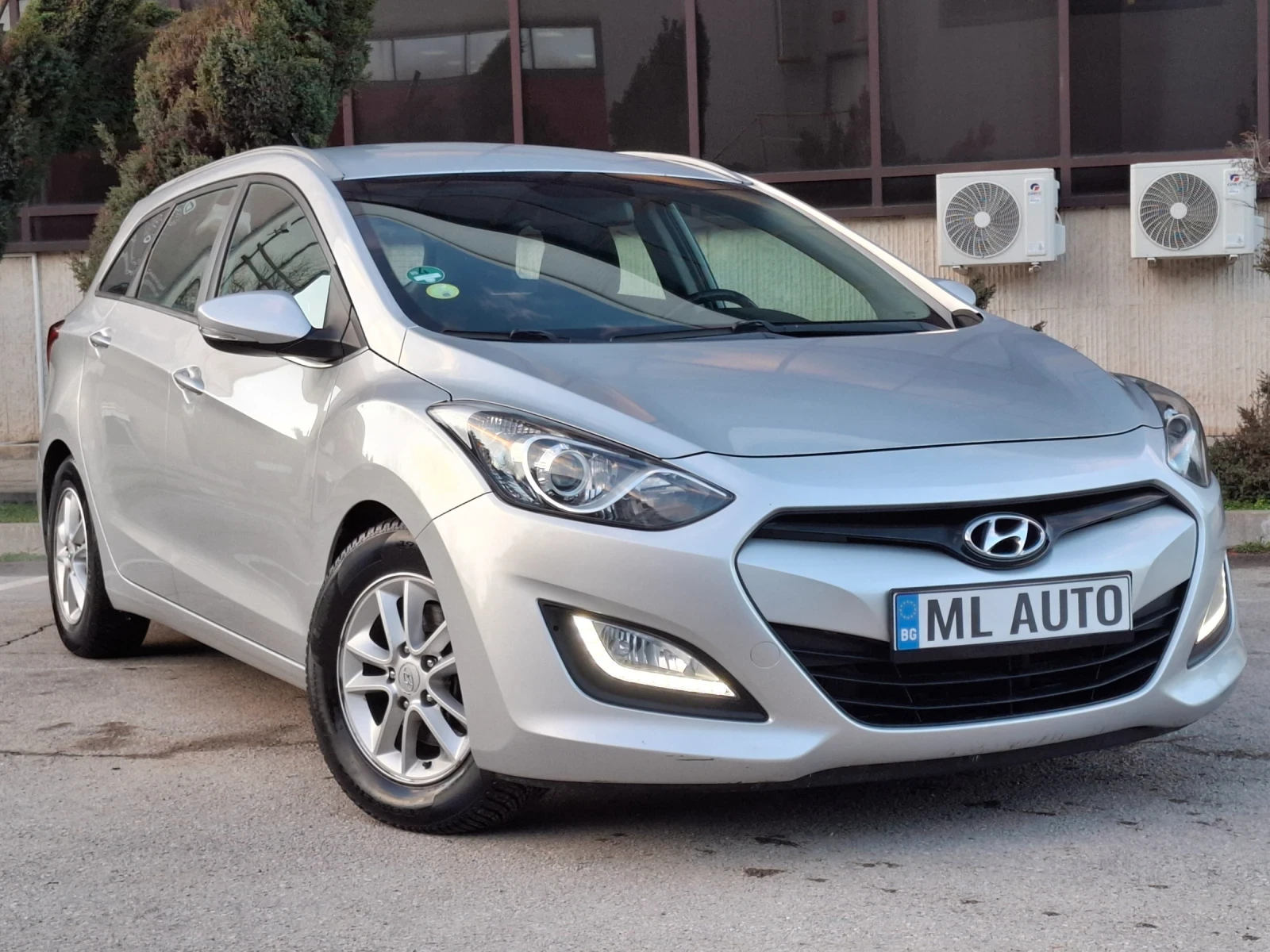 Hyundai I30 1.4CRDI 90hp * EURO 5 * КЛИМАТРОНИК * ЛИЗИНГ *  - изображение 9