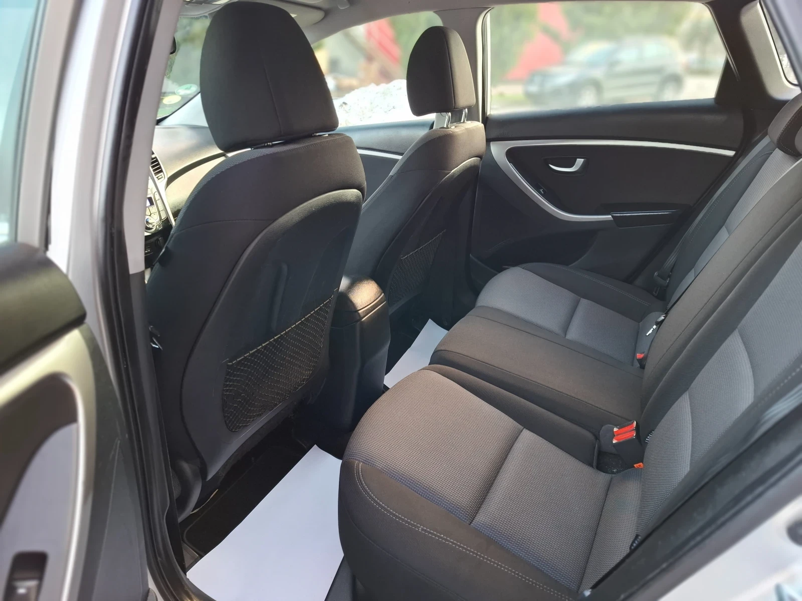 Hyundai I30 1.4CRDI 90hp * EURO 5 * ����������� * ������ *  | Mobile.bg � ����������� 11