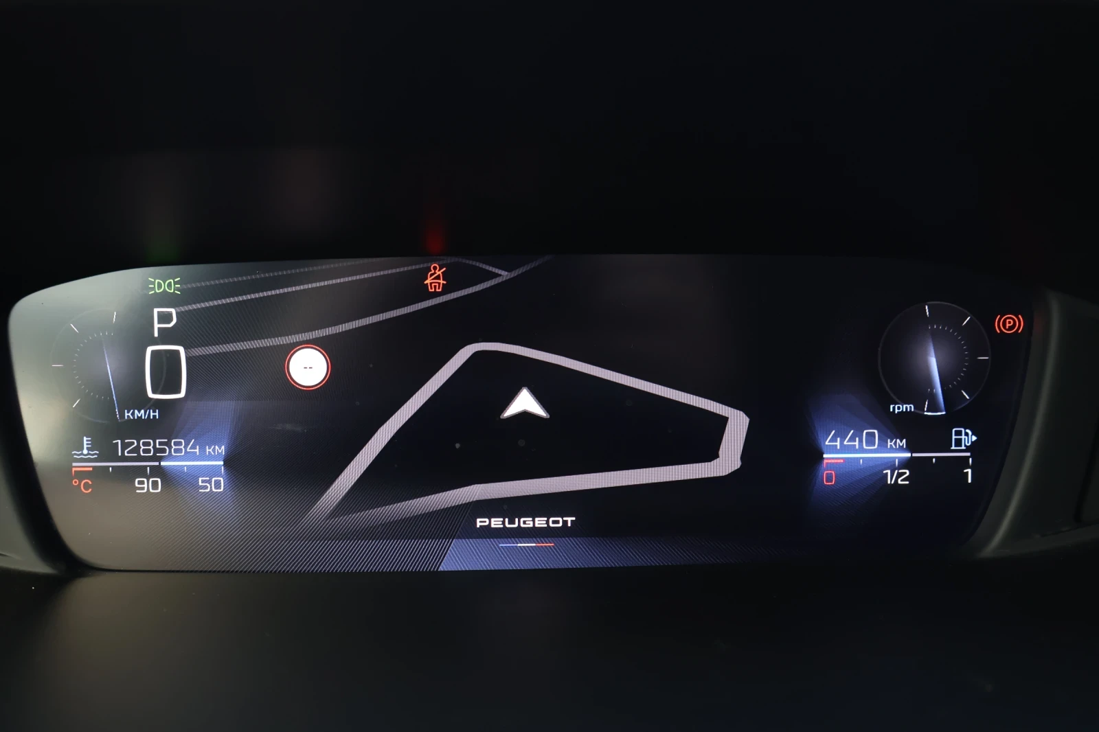 Peugeot 308 SW Puretech 1.2 2023 | Mobile.bg � ����������� 15