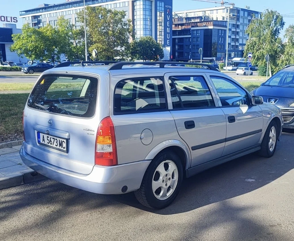 Opel Astra, снимка 2 - Автомобили и джипове - 53782821