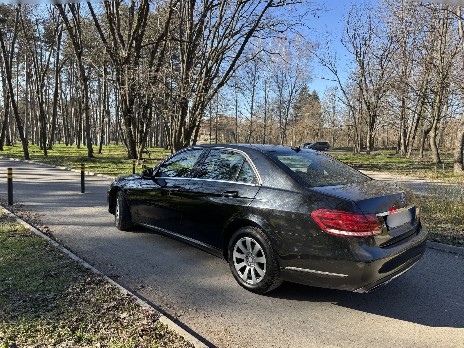 Mercedes-Benz E 220, снимка 17 - Автомобили и джипове - 53934117