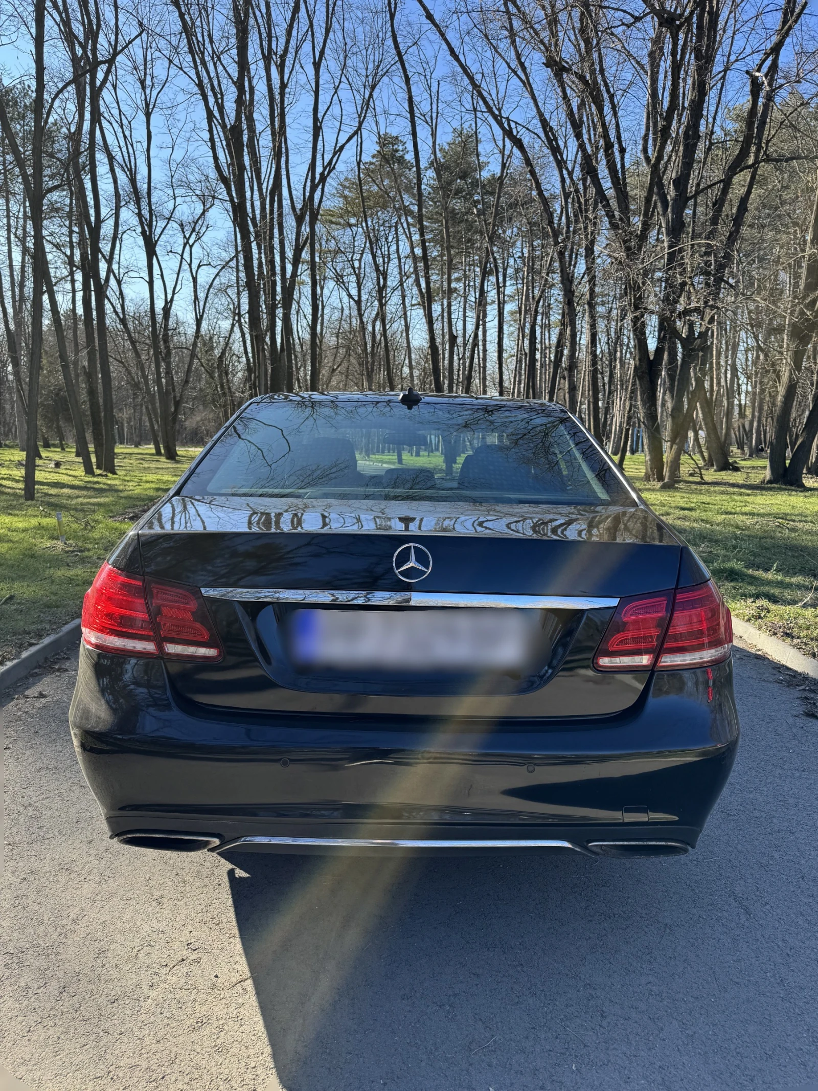 Mercedes-Benz E 220, снимка 15 - Автомобили и джипове - 53934117