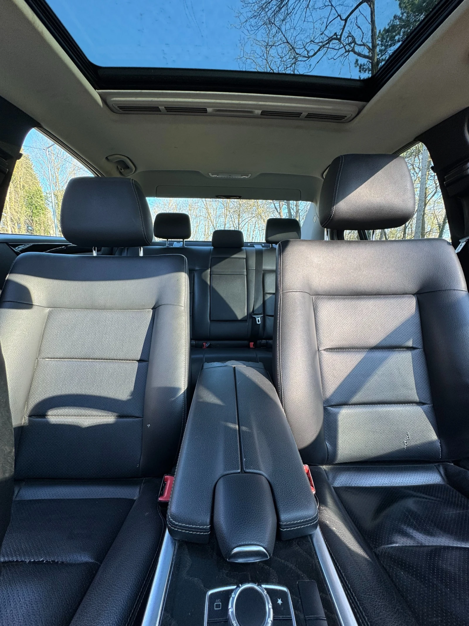 Mercedes-Benz E 220, снимка 9 - Автомобили и джипове - 53934117