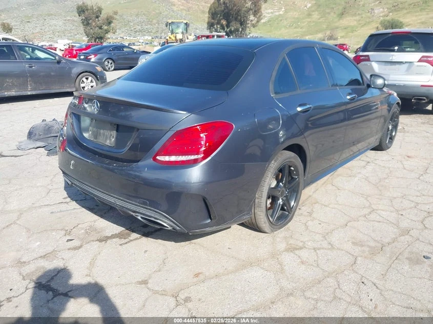 Mercedes-Benz C 300 2.0L I-4 DI, DOHC, VVT, TURBO, 241HP Rear Wheel | Mobile.bg � ����������� 4