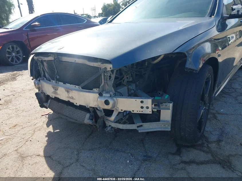 Mercedes-Benz C 300 2.0L I-4 DI, DOHC, VVT, TURBO, 241HP Rear Wheel | Mobile.bg � ����������� 6