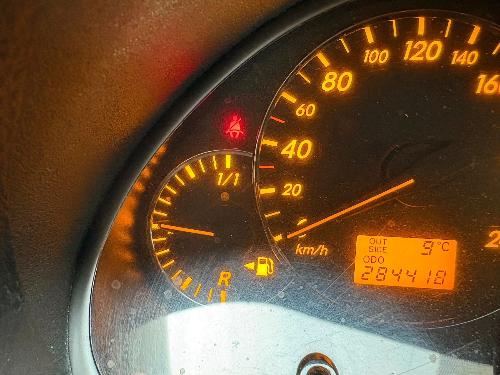 Toyota Avensis 2.2 D-CAT, снимка 11 - Автомобили и джипове - 54178015