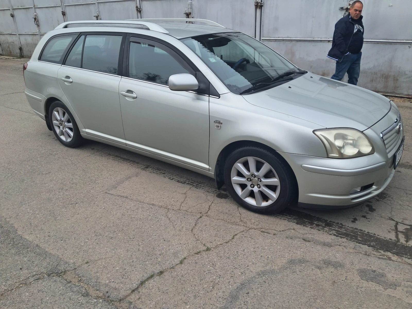 Toyota Avensis, снимка 3 - Автомобили и джипове - 54282086