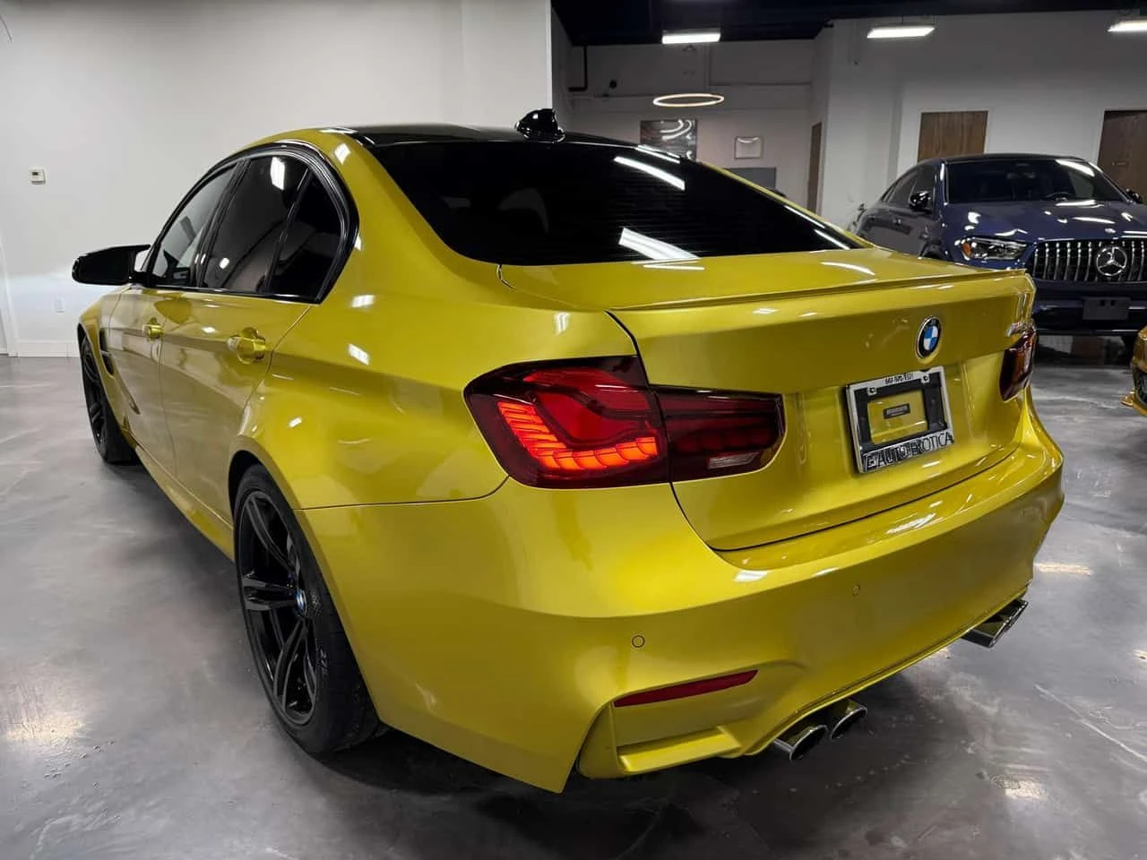 BMW M3  | HEAD-UP | HARMAN KARDON | CARBON , снимка 3 - Автомобили и джипове - 54591060