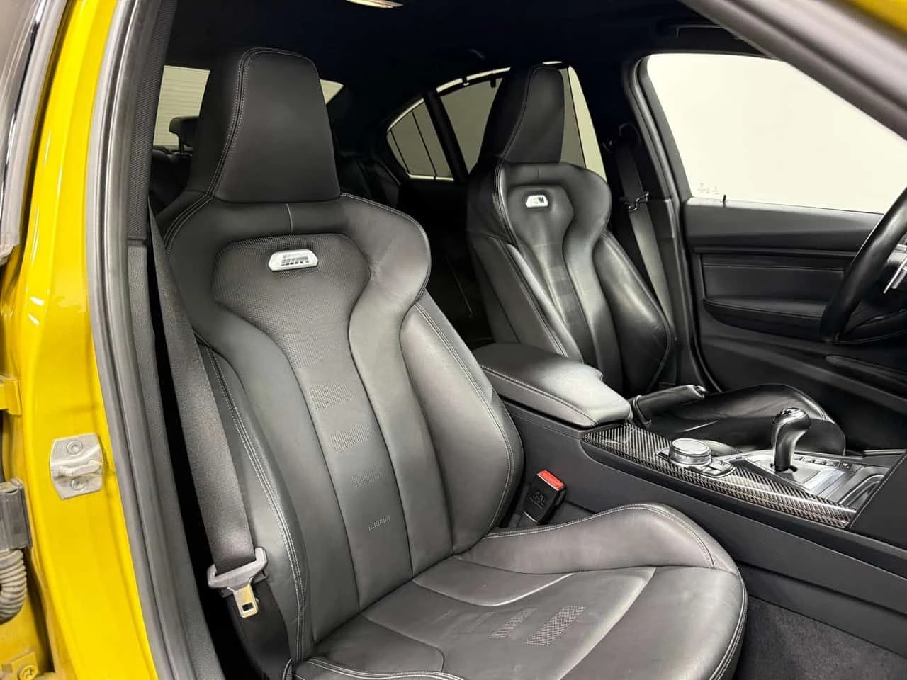 BMW M3  | HEAD-UP | HARMAN KARDON | CARBON , снимка 17 - Автомобили и джипове - 54591060