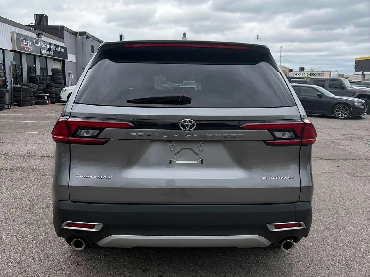 Toyota Grand Highlander Hybrid Platinum MAX| DISTRONIC| 360| ОБДУХ| ПАНО| , снимка 4 - Автомобили и джипове - 54609393