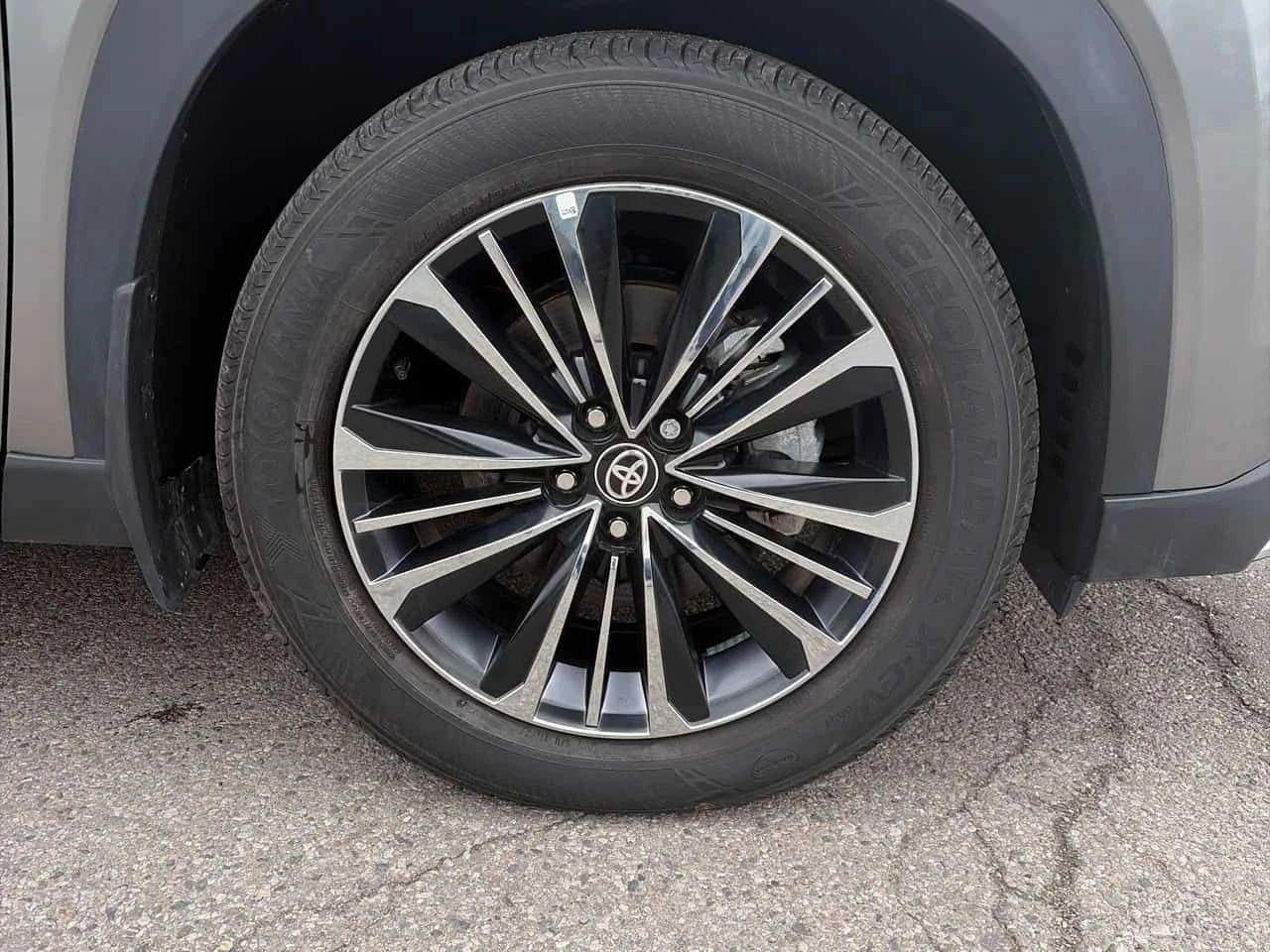 Toyota Grand Highlander Hybrid Platinum MAX| DISTRONIC| 360| ОБДУХ| ПАНО| , снимка 6 - Автомобили и джипове - 54609393