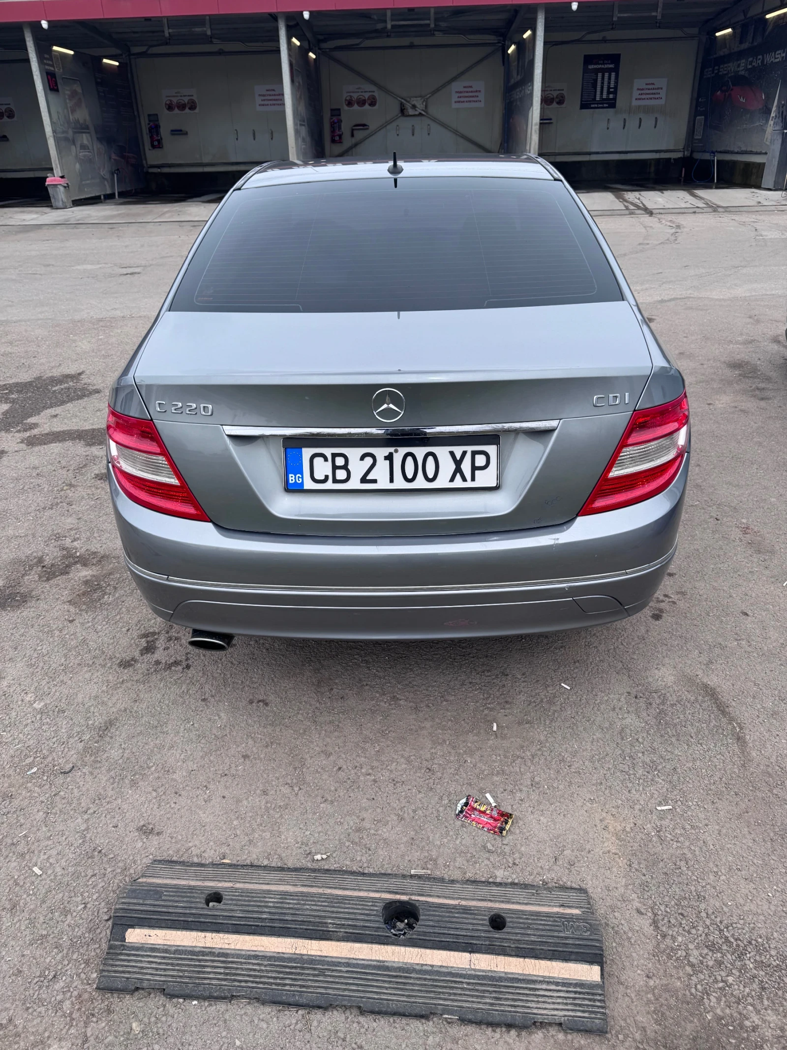 Mercedes-Benz C 220