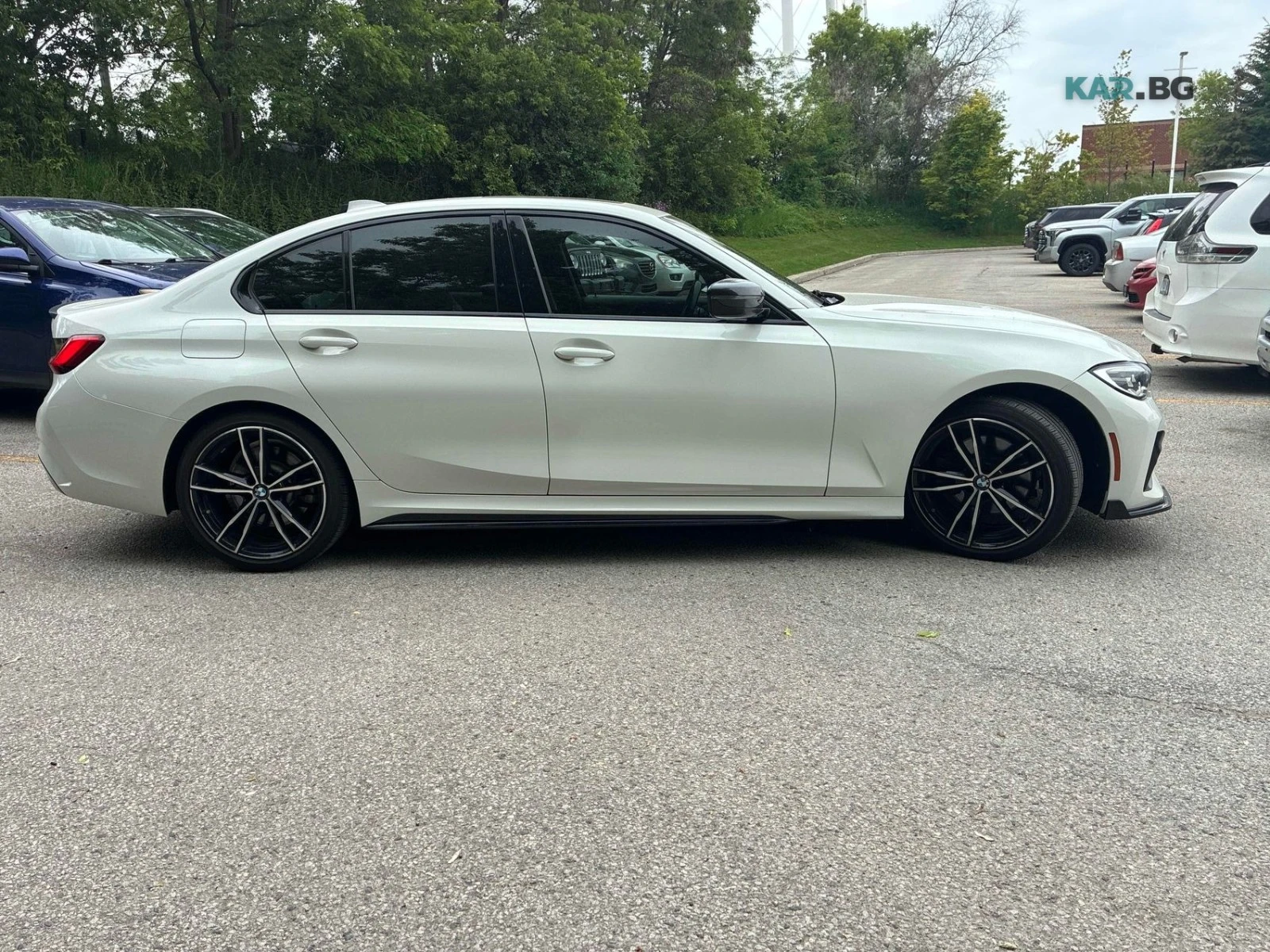 BMW 330 xDrive M-Sport Автокредит Цена до България, снимка 2 - Автомобили и джипове - 54868268