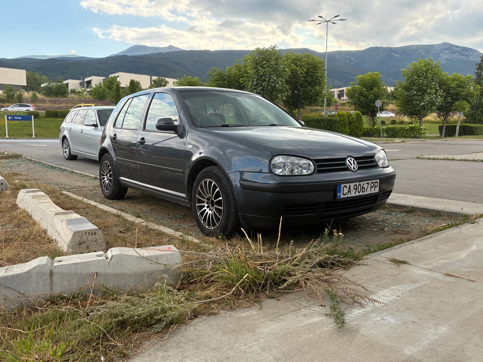 VW Golf