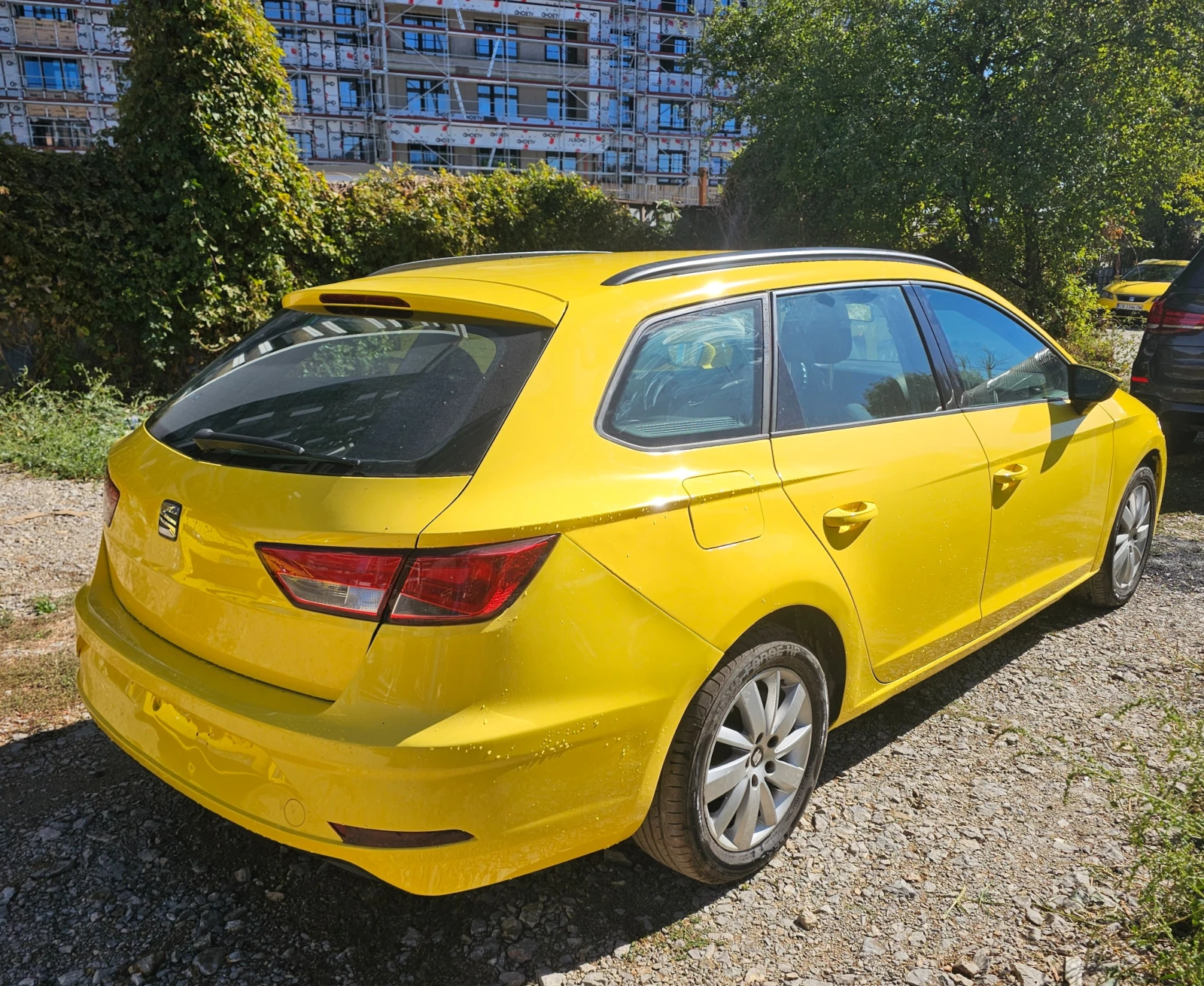 Seat Leon 1.5  TGI, снимка 3 - Автомобили и джипове - 56350713